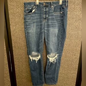 American eagle ripped knee jeans women’s size 10